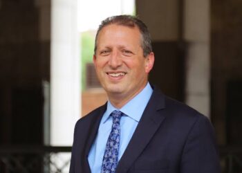 NYC Comptroller Brad Lander Announces Mayoral Bid, Challenging Eric Adams