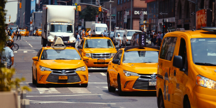 Mayor Adams Announces Agreement with Uber and Lyft, Drivers Criticize Deal